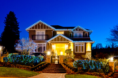 Holiday Safety Tips for Dallas Landlords